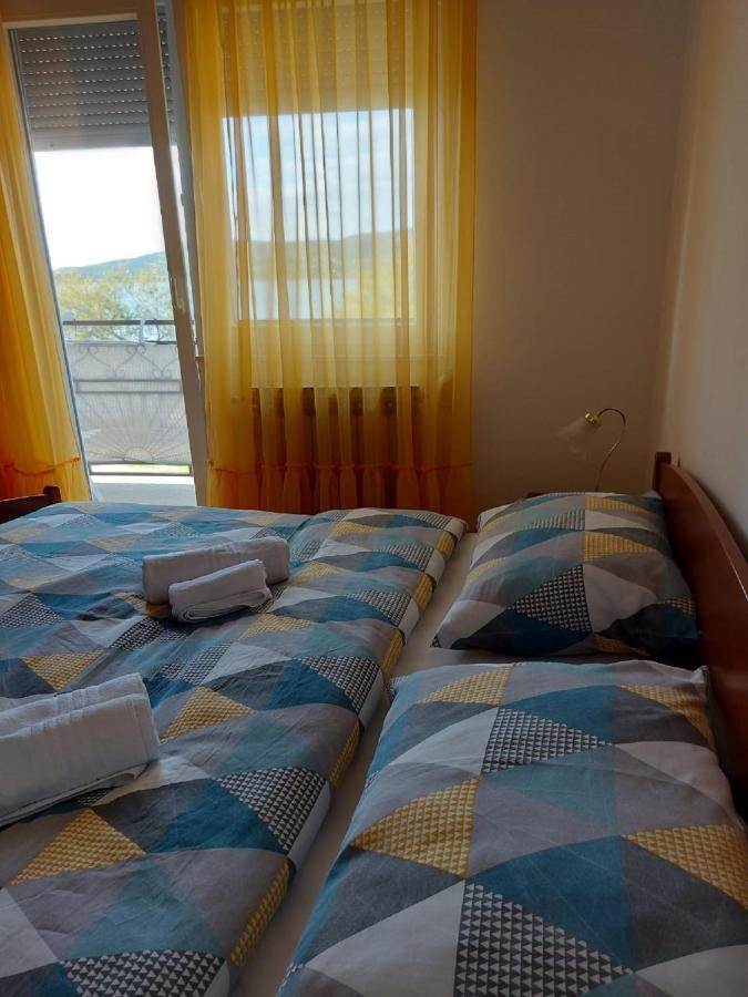 Apartman Luka Jadrtovac Exterior foto